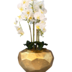 Orquídea Artificial Branca em Vaso Dourado Facetado